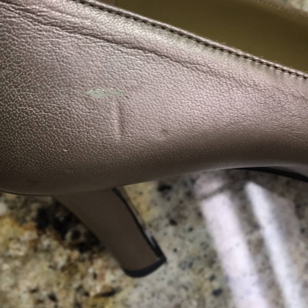 YSL authentic punps - Picture 6 of 8